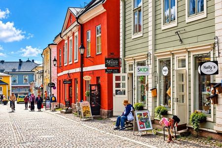 Porvoo Old Town & Riverside Heritage Guided Tour from Helsinki