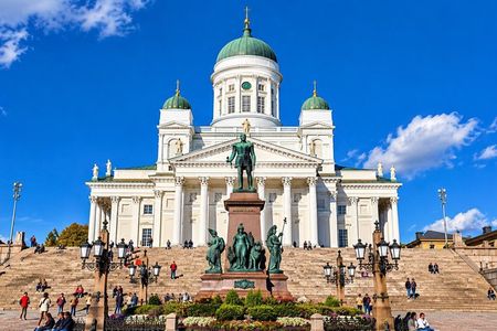 Helsinki and Suomenlinna Guided Sightseeing Tour