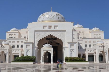 Abu Dhabi tour with Mosque Qasr Al Watan Etihad Observation Deck