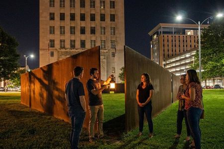 St Louis Ghost Tours: Sinister Sins & Shadows Ghost Tour