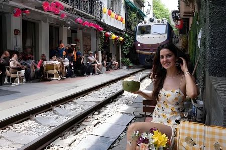 Private Hanoi City Walking Tour: Local Gems and Train Street