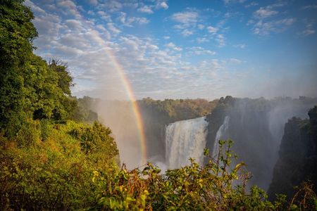 Victoria Falls Small-Group Guided Tour: Zimbabwe & Zambia Sides