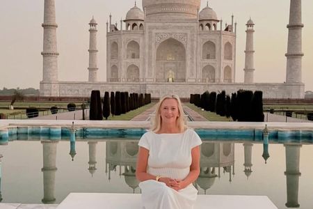 Sunrise Taj Mahal Tour from Delhi with Private Car