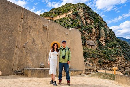 Sacred Valley Pisac, Maras, Moray, Ollantaytambo Small-Group Tour