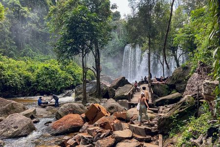 Kulen Mountain Beng Mealea and Tonle Sap Tour in Siem Reap