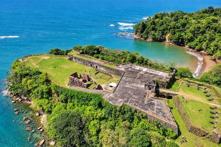 Full-Day Fort San Lorenzo and Panama Canal Guided Tour