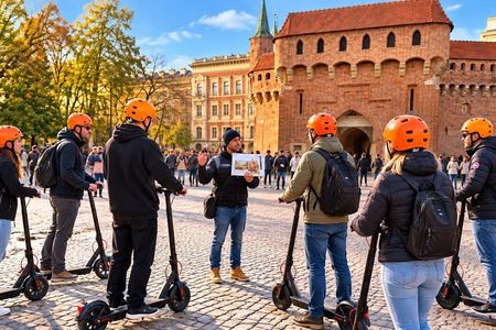 Krakow E-Scooter Tour: Old Town & Kazimierz Guided (2h or 4h)