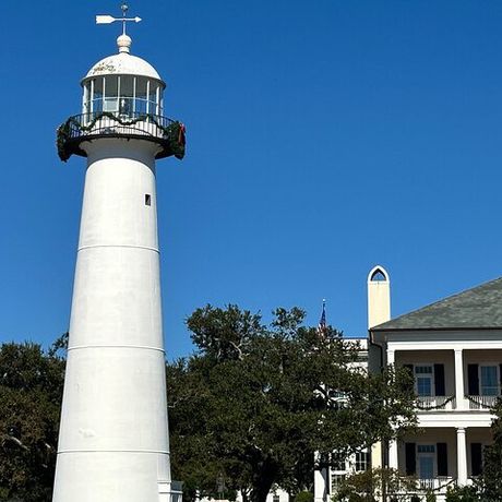 Coastal Charms: Biloxi, Ocean Springs Private Day Tour