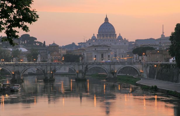 Evening Cruise in Rome