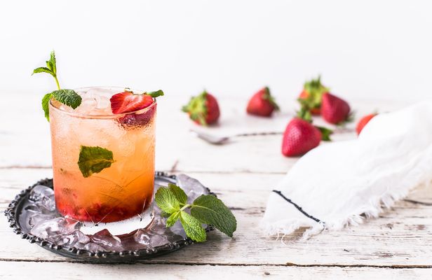 Unleash Your Inner Mixologist with This Online Cocktail Class