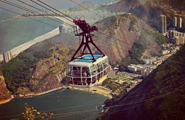 Rio two days guided tour with Christ Redeemer, Sugarloaf, barbecue lunch, and private transfer