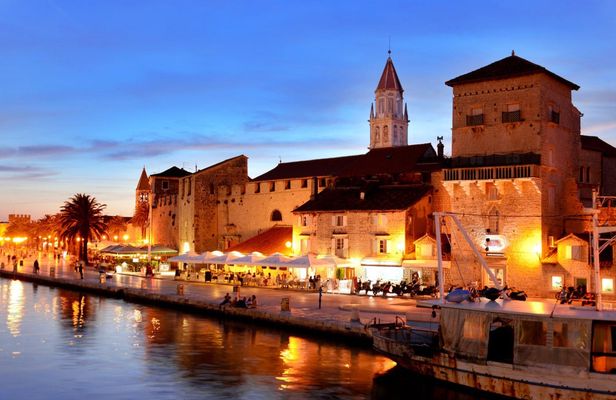 Trogir old town walking tour