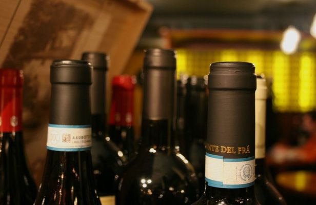 Wine tasting in Venice