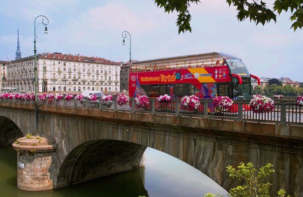 Hop-on hop-off Turin bus 24 and 48-hour tickets