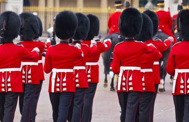 London Changing of the Guard walking tour