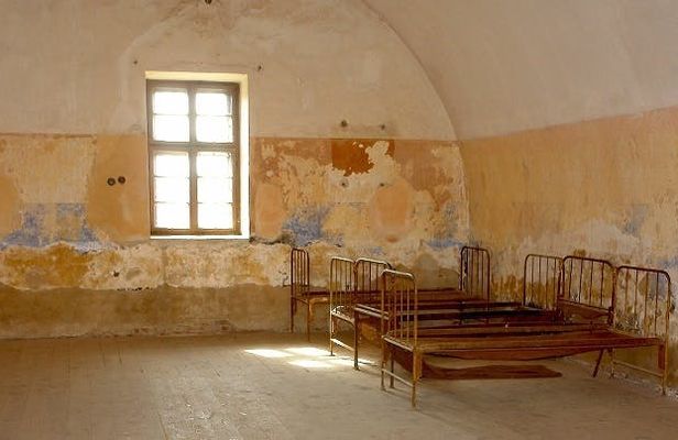 Terezin Memorial private guided tour from Prague