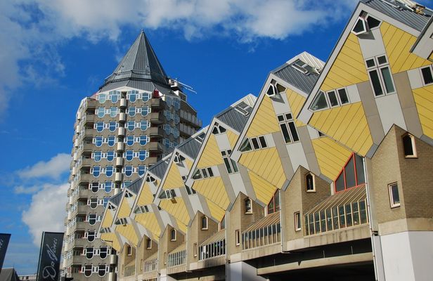 Private Rotterdam walking tour