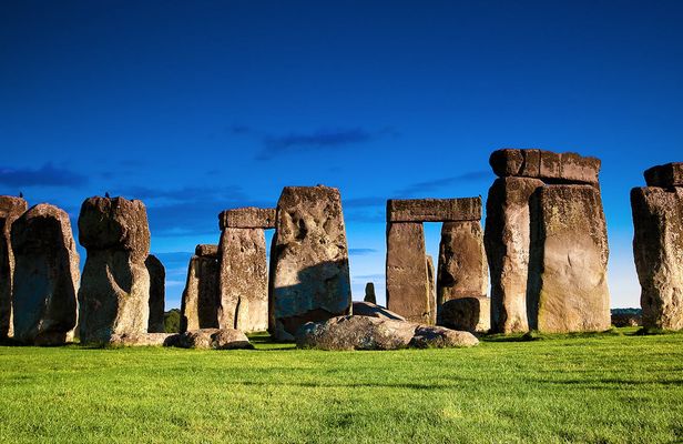 Stonehenge morning and afternoon tours