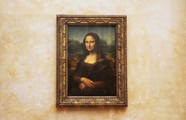 Alone with Mona Lisa, Last Entry Louvre Tour
