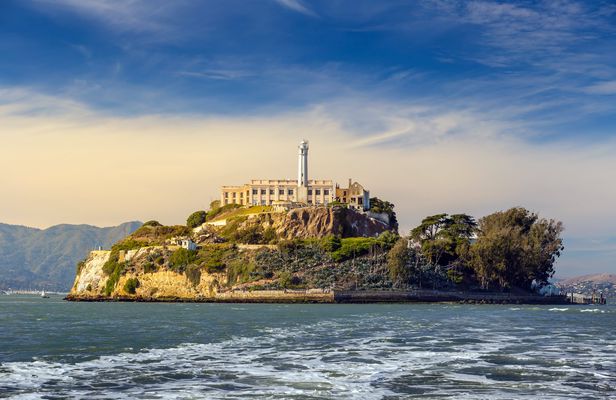 Alcatraz tickets with San Francisco 2-day hop-on hop-off including night tour