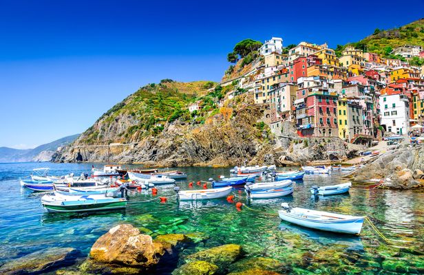 Small group Cinque Terre day tour from Florence