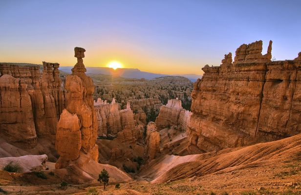 Two-day camping adventure in Zion and Bryce National Parks
