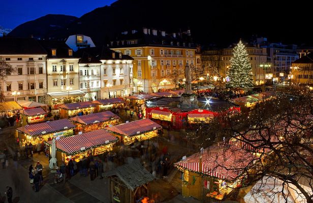 Bolzano Christmas street food tour