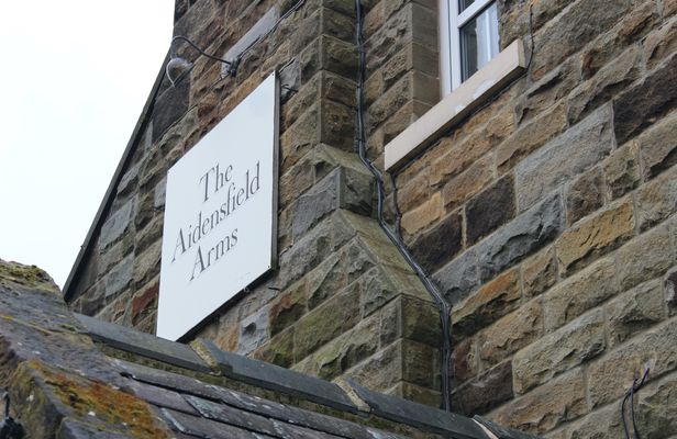 Heartbeat filming locations tour