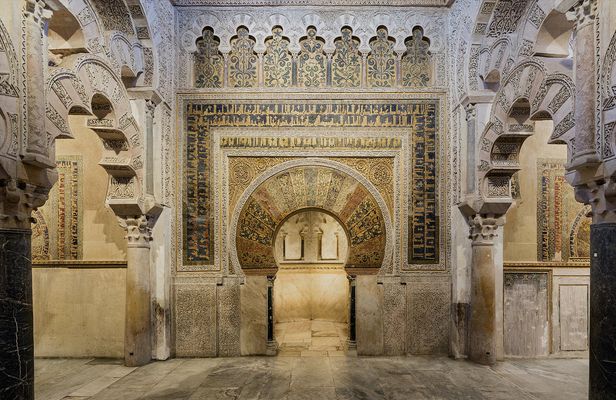 Cathedral-Mosque of Córdoba and Jewish Quarter walking tour