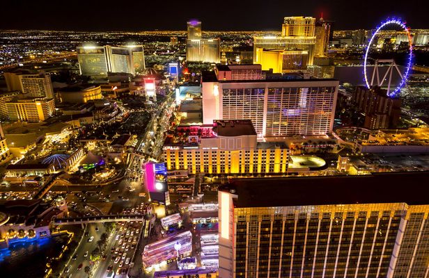 VIP Vegas nightclub crawl