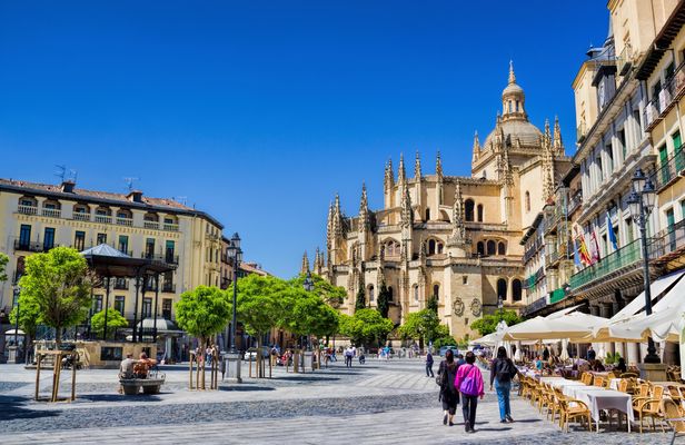 Full-day or half-day tour to Segovia from Madrid