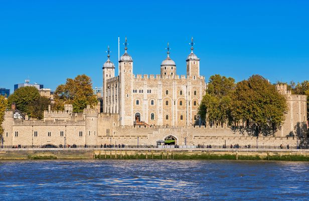 Tower of London, Thames River Ride & Changing of the Guards