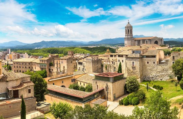 Game of Thrones small group tour in Girona