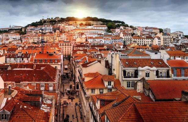 Lisbon historic highlights guided tour