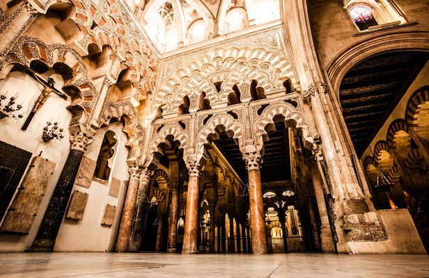 Mosque-Cathedral of Córdoba visit with an official guide