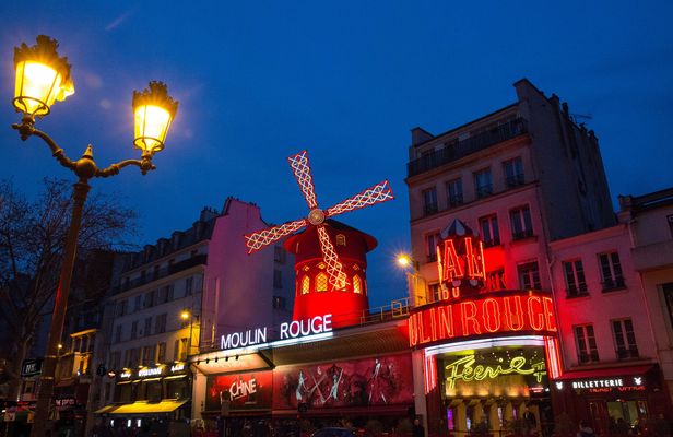 Paris City tour and Moulin Rouge show