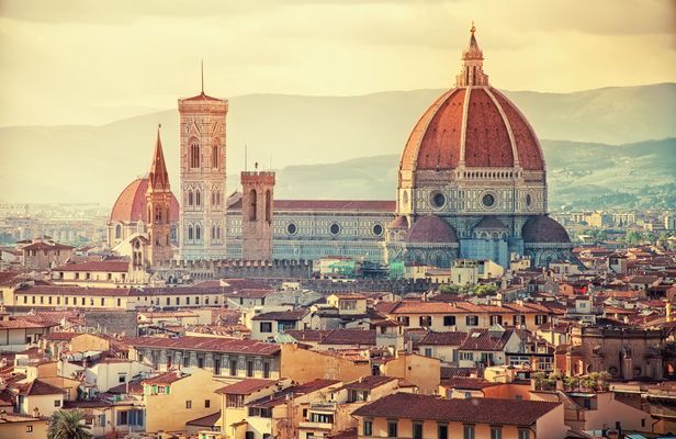 Express guided tour of Florence Duomo with Skip-the-Line Access