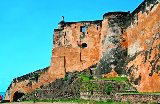 Mombasa full-day city tour and Haller Park