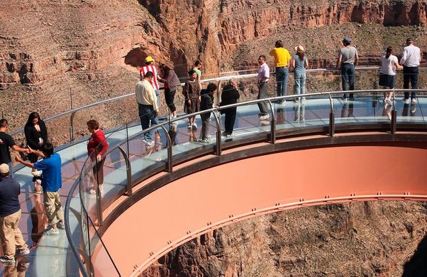 Grand Canyon Skywalk Experience