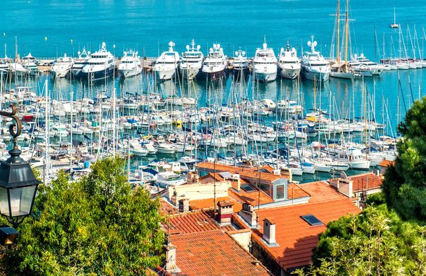 Cannes & Antibes half-day shared tour from Nice