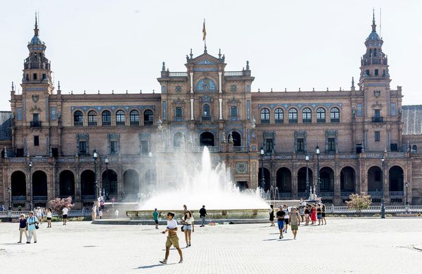 Seville full-day tour from Malaga