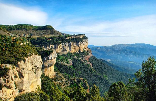 Rural Catalonia hike and Rupit medieval town