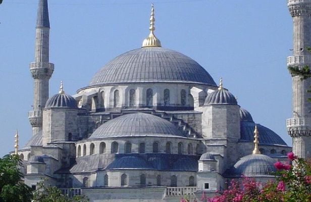 Istanbul silver combo day tour with Hagia Sophia, Blue Mosque and Dolmabahçe Palace