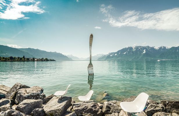 Chaplin, Montreux and Chillon castle Gold tour with cruise