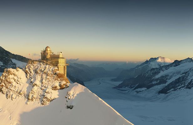 Interlaken and Jungfrau day trip with train from Geneva