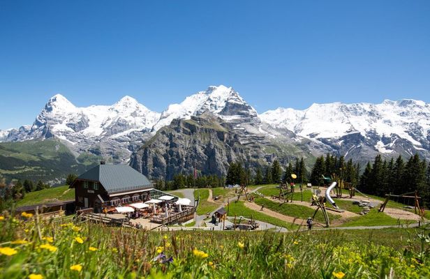 Interlaken day trip from Lausanne by bus