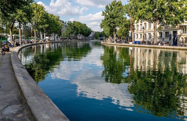 Cruise on Canal Saint-Martin and Seine River from La Villette Park