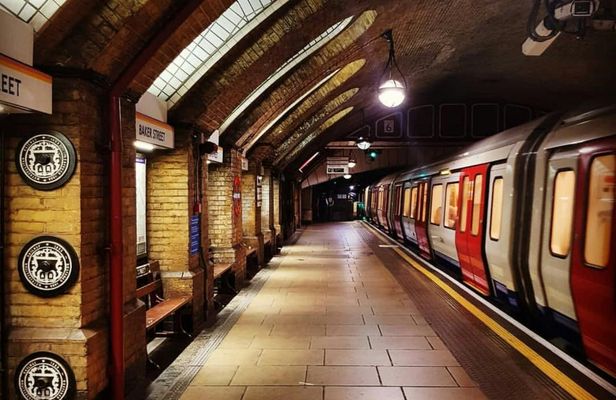 2 hour London Underground tour