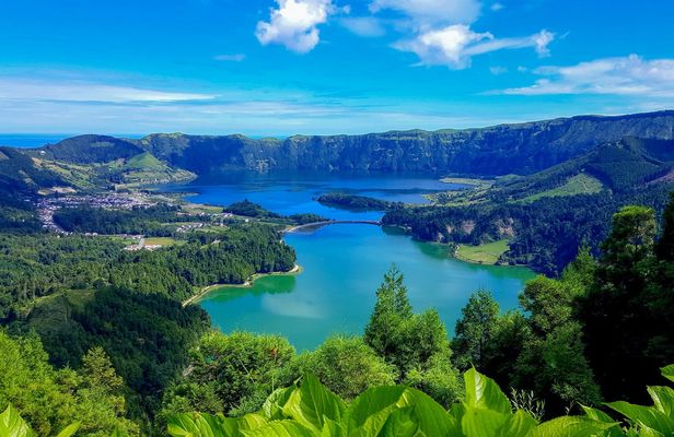 Azores private tour in 4x4 vehicle from Ponta Delgada