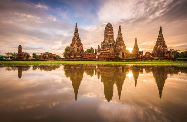 Ancient temples of Ayutthaya and river cruise with lunch